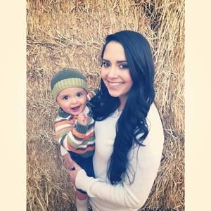 Meet your Posher, Laura